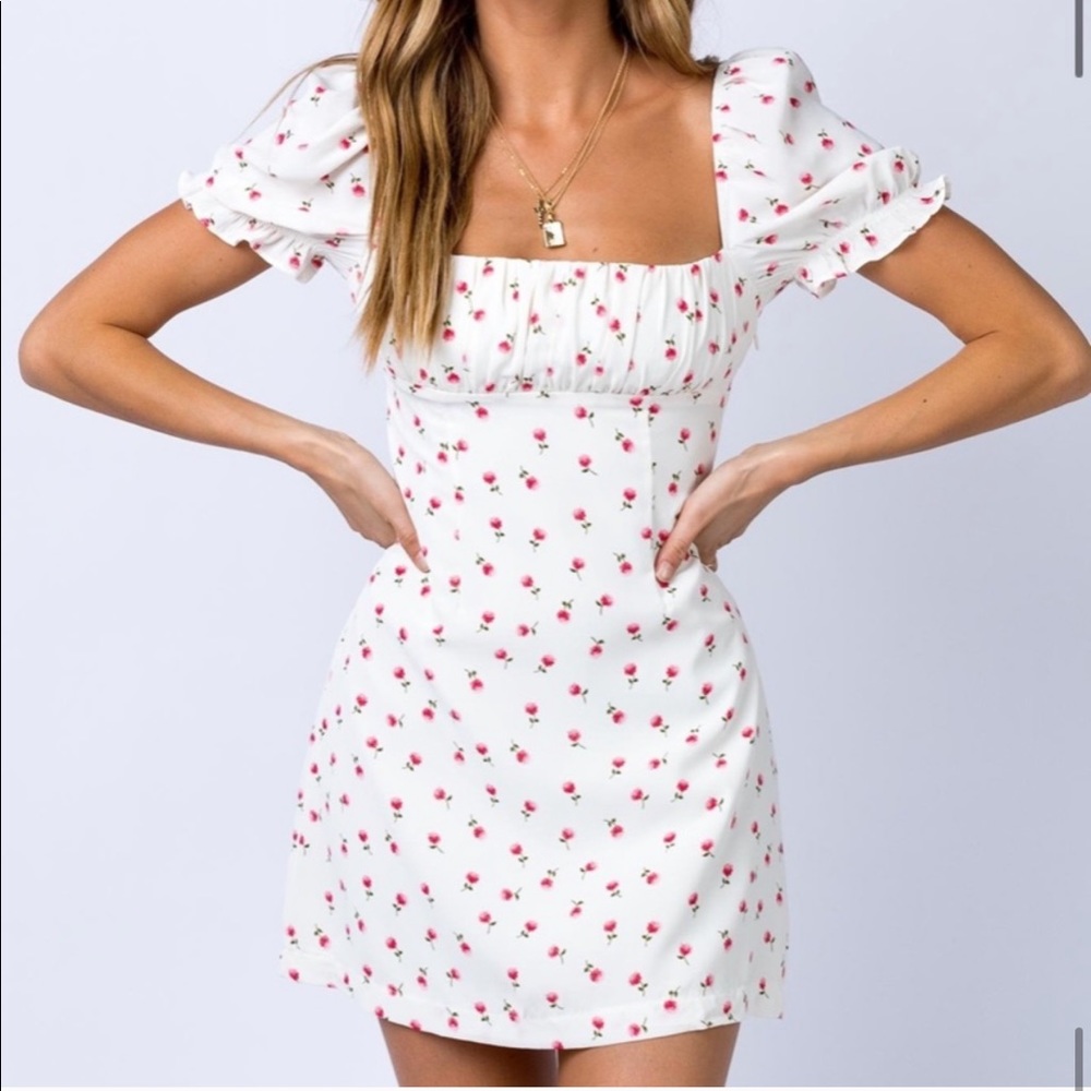 Princess Polly white floral dress NWOT